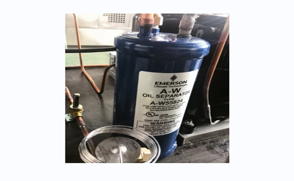 高低溫試驗(yàn)箱油分離器的作用是什么？